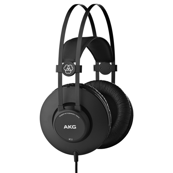 AKG K52
