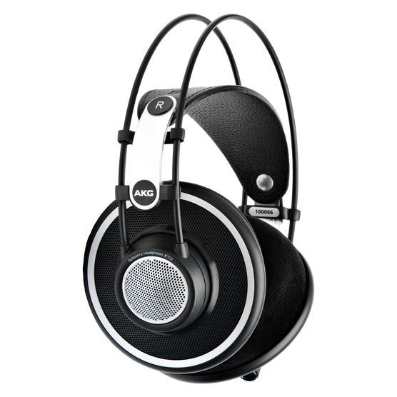 AKG K702