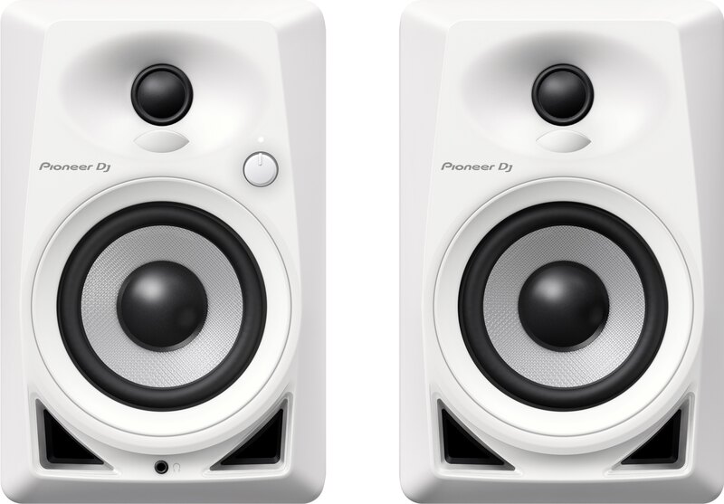 DM-40