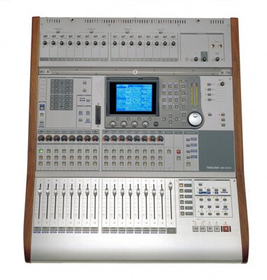 DM-3200