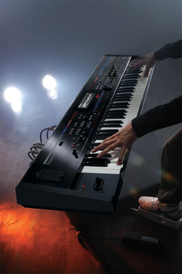 JUNO-STAGE