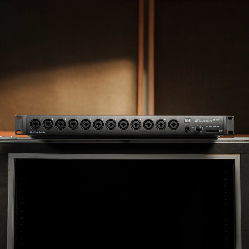 StudioLive SE 16R
