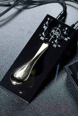 PLUS Pedal