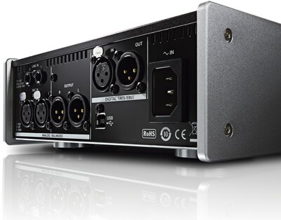 UH-7000