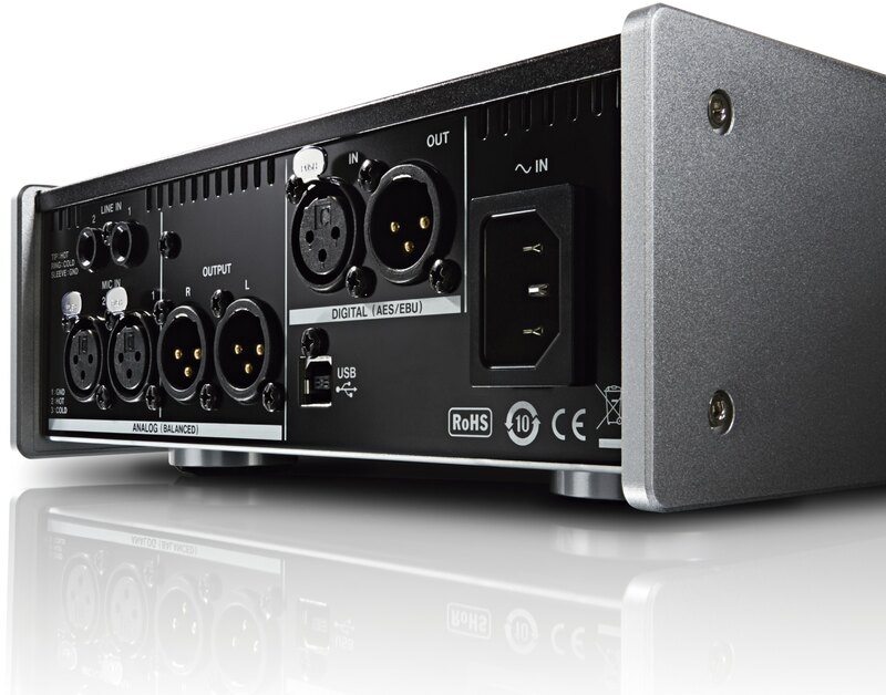 UH-7000